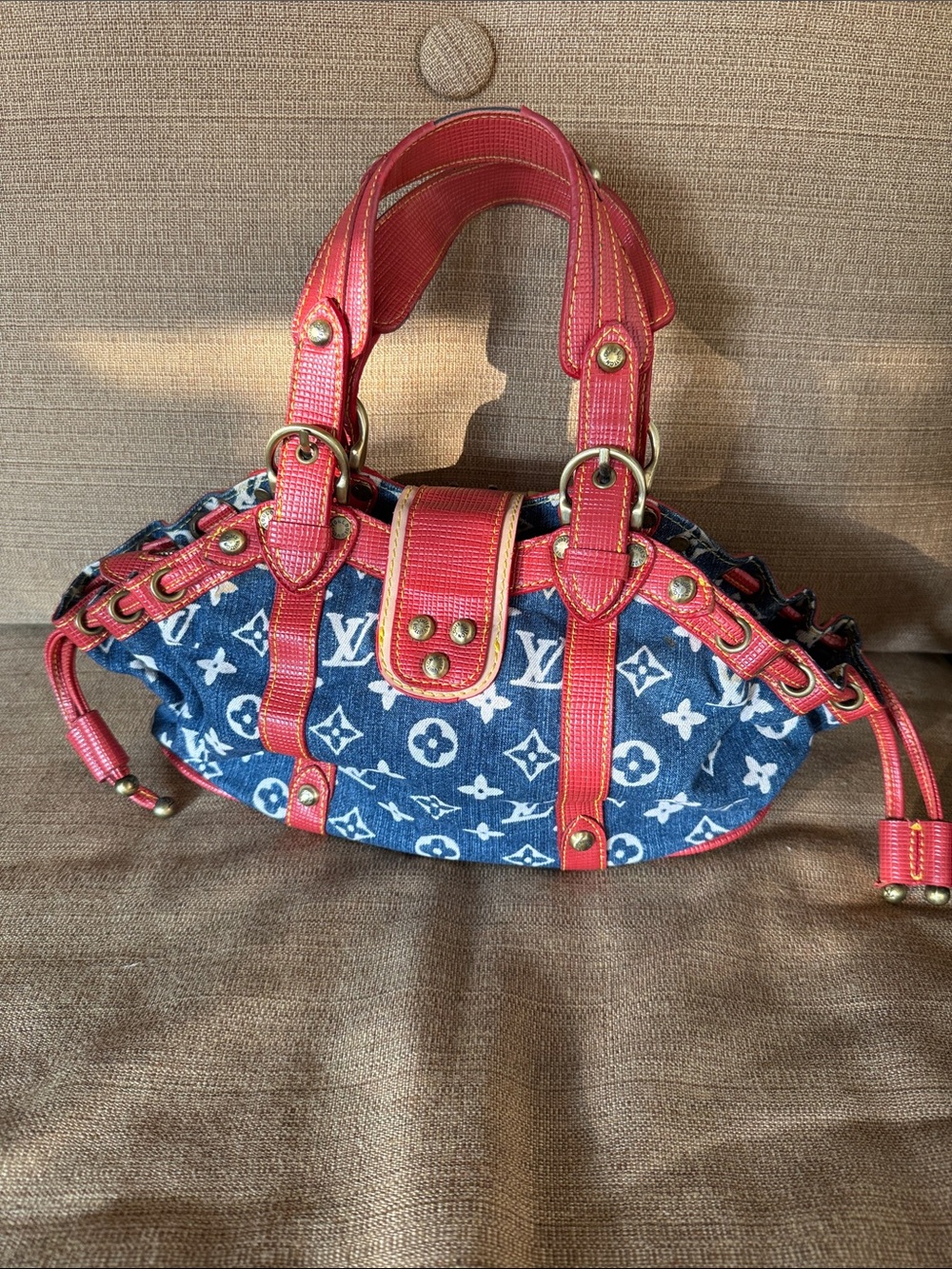Inspired bag . - Picture 2 of 8